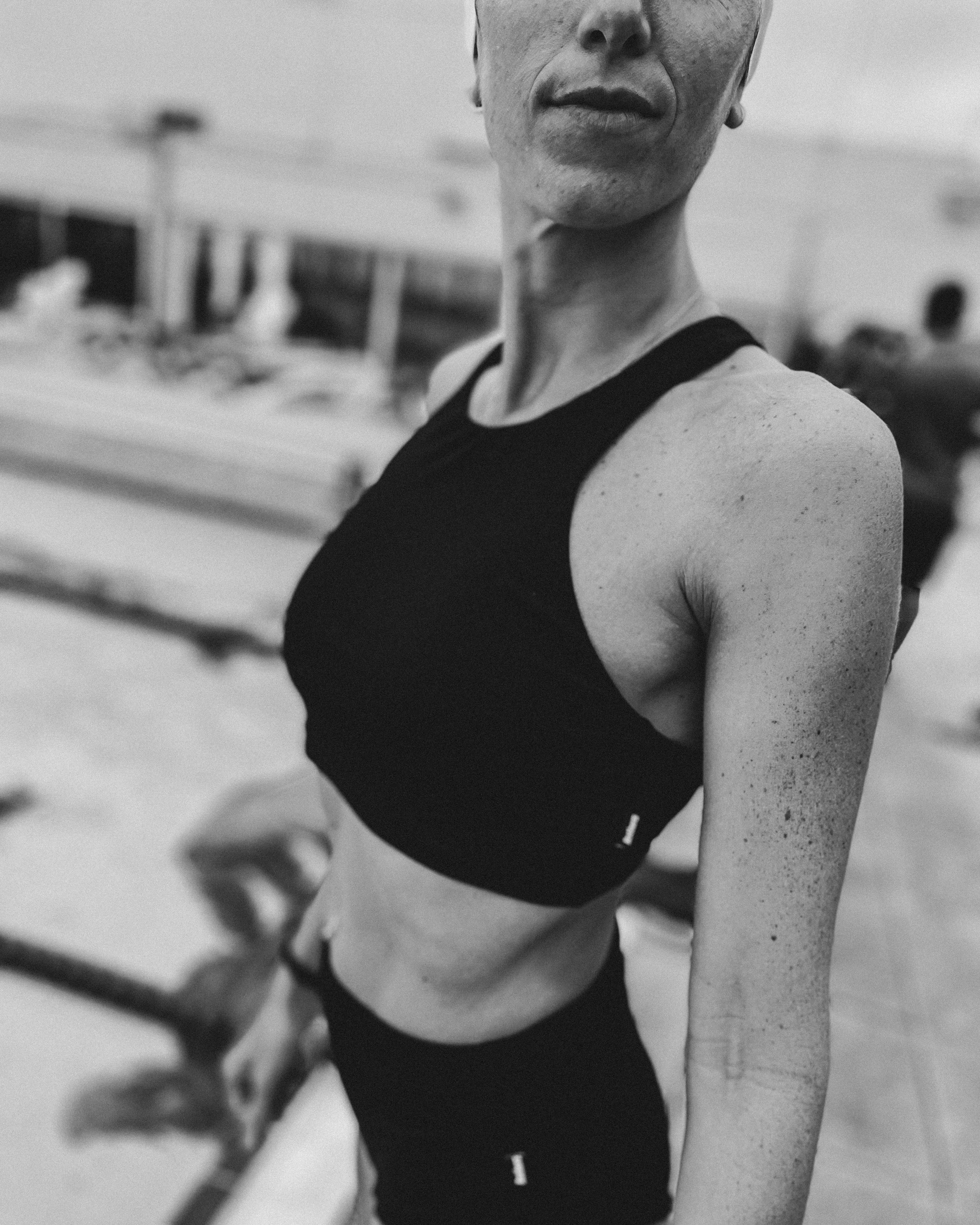 Womens Racerback Top Full black